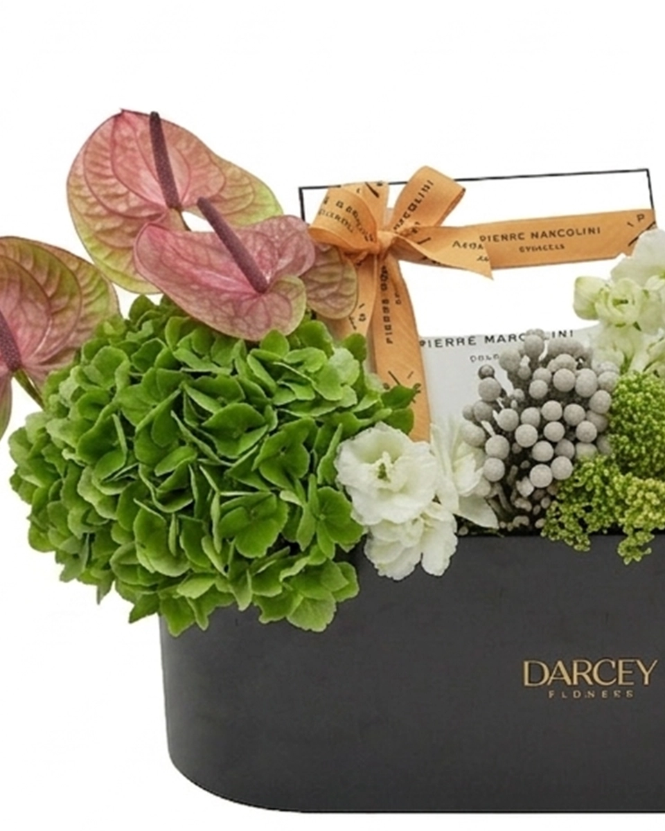 Darcey's Delight Details 2 Darcey's Delight Details 2