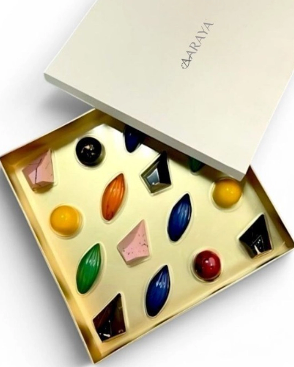 Mother's Day Signature Chocolate Box Details Mother's Day Signature Chocolate Box Details