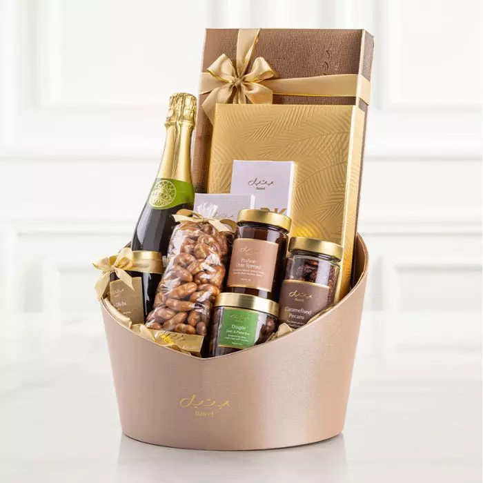 Bateel Luxury Celebration Hamper 2 Bateel Luxury Celebration Hamper 2