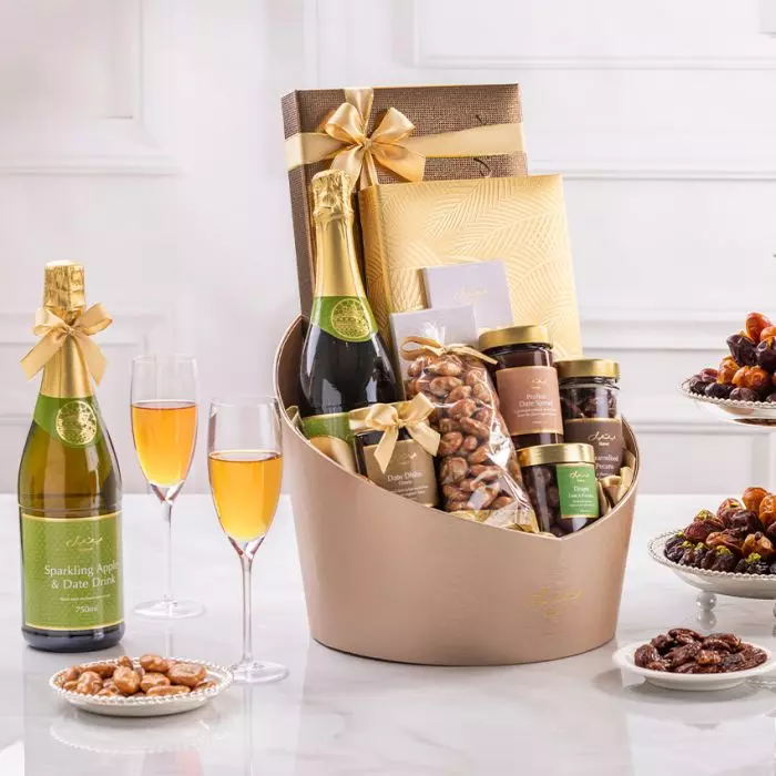 Bateel Luxury Celebration Hamper 3 Bateel Luxury Celebration Hamper 3