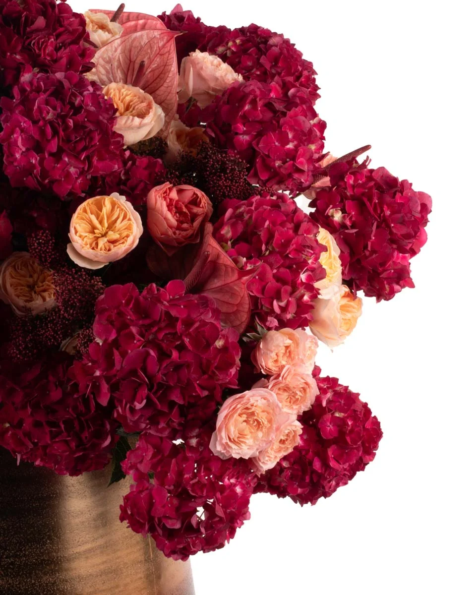 Grand Gesture 2 Grand Gesture 2