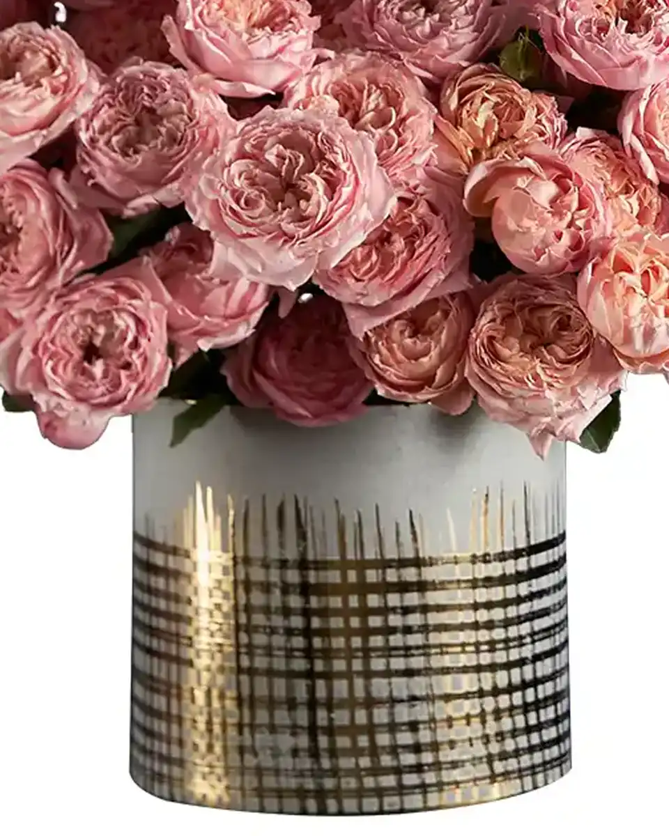 LE JULIETTE Edited 2025 LE JULIETTE Edited 2025