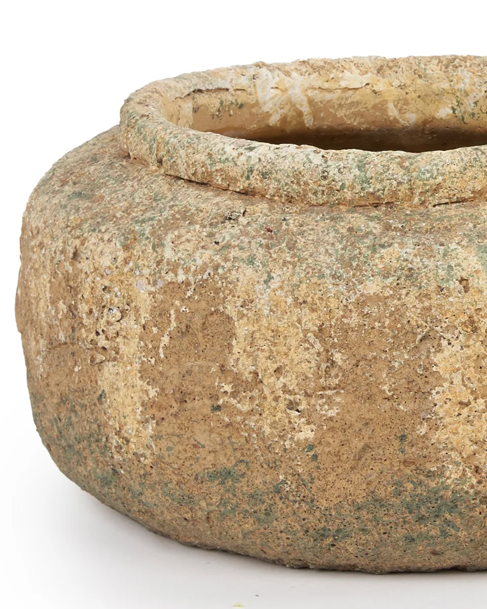 Lyam Gold Cement Farmer Pot Round Low L 687548 copy detailed Lyam Gold Cement Farmer Pot Round Low L 687548 copy detailed