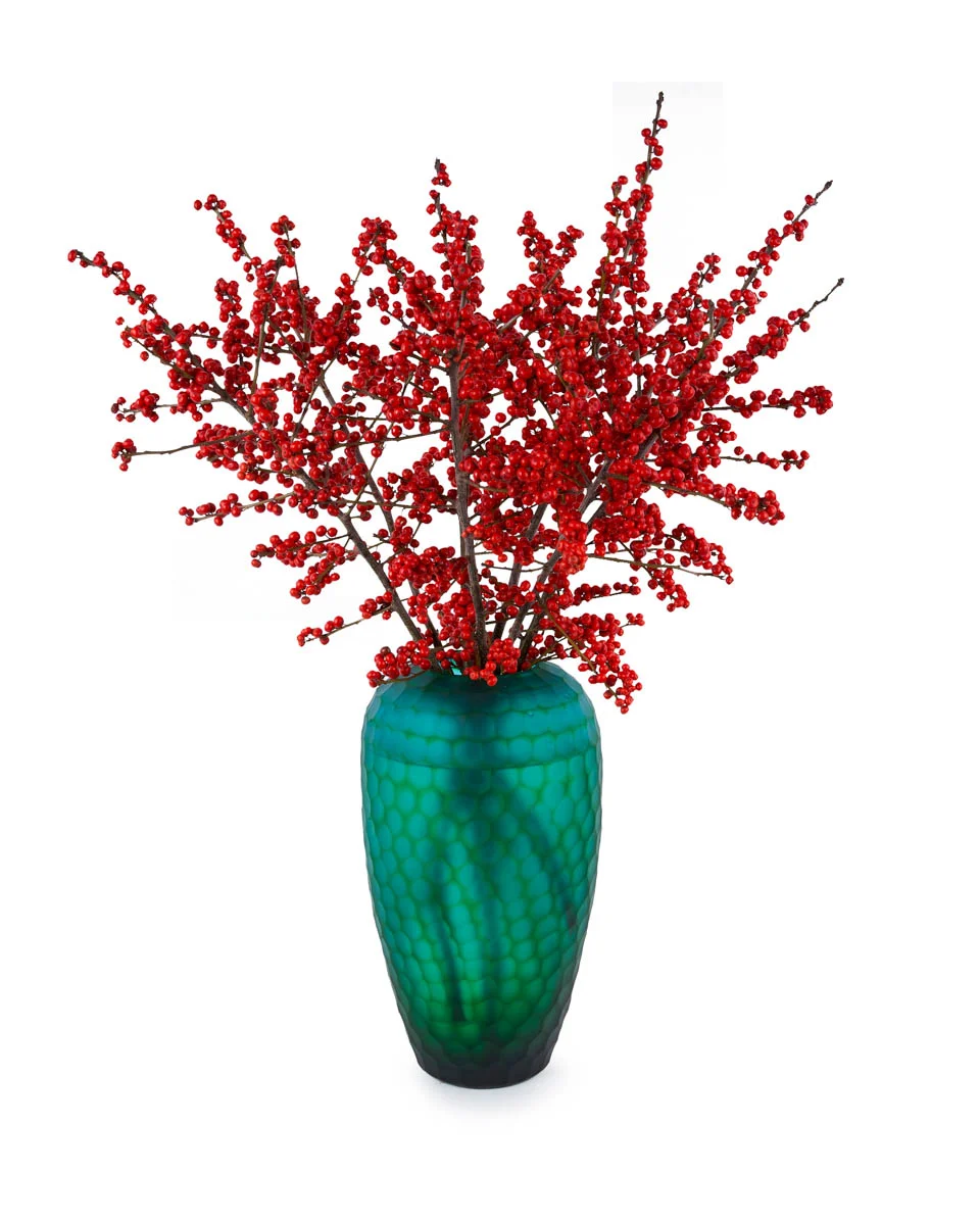 ilex BerryNEW PRODUCT4 NEW VASE ARRANGEMENT FRONT ilex BerryNEW PRODUCT4 NEW VASE ARRANGEMENT FRONT