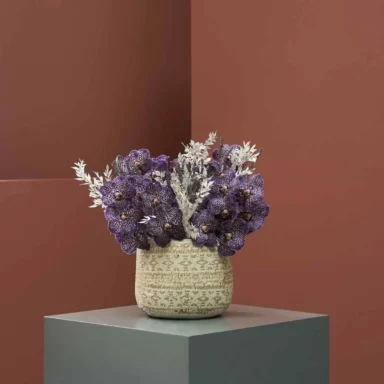 lady violet new vase