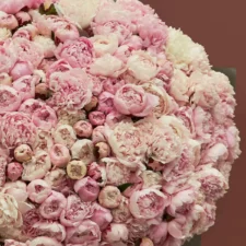 GRAND PEONY BOUQUET DETAILED