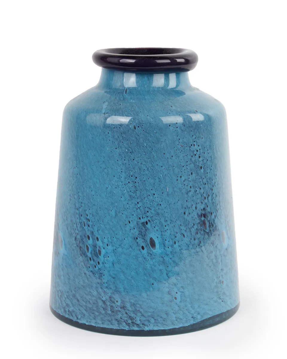 GLASS VASE BLUE 22X30M DR56