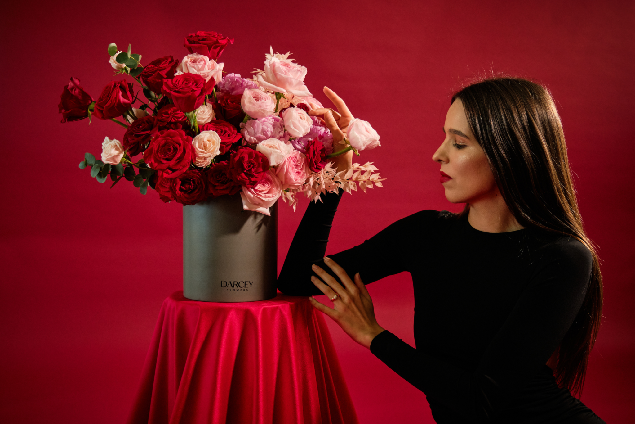 Flowers Can Convey Unexpected Messages Across Different Cultures 2048x1366 1