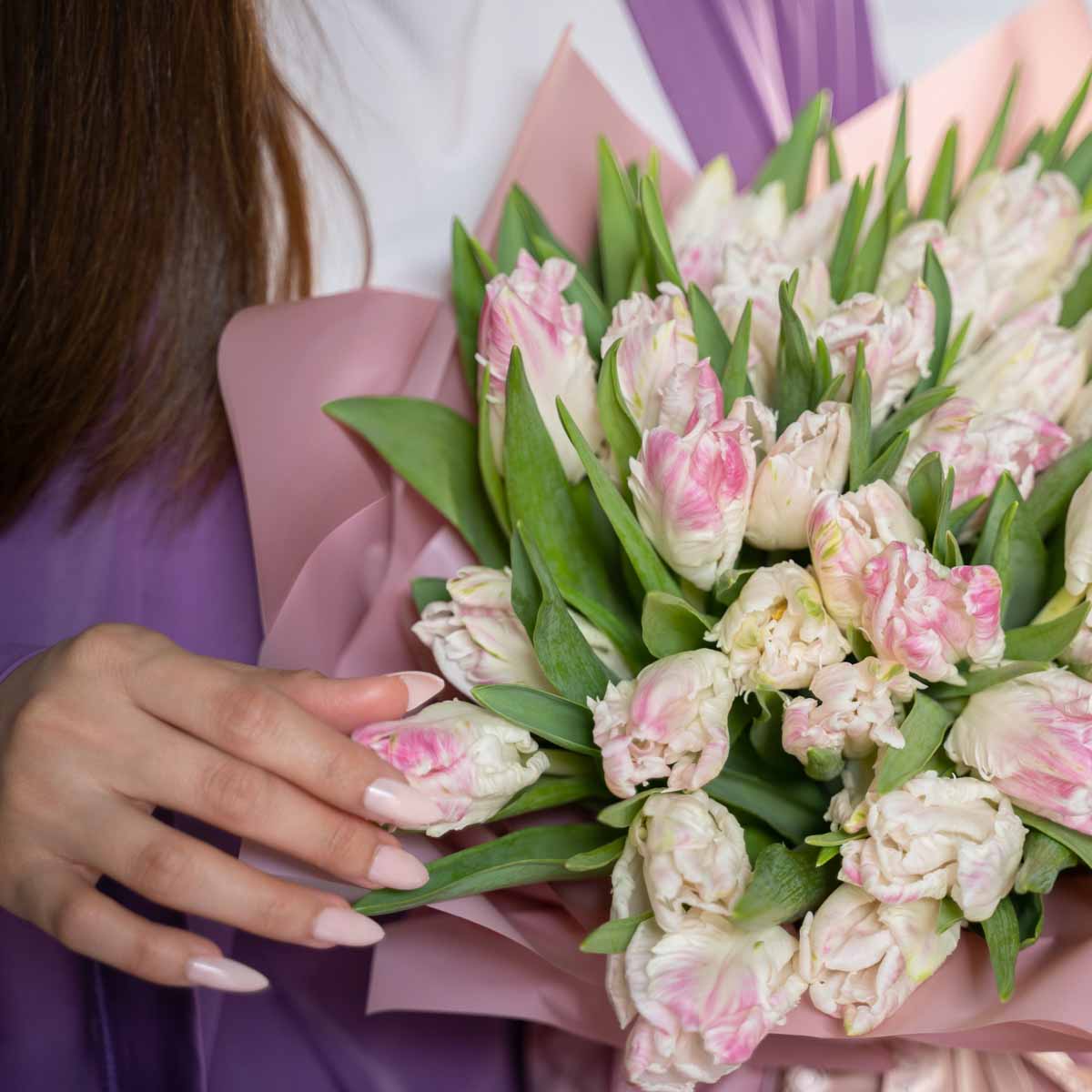 3. Hand tied pink frill style 2 3. Hand tied pink frill style 2