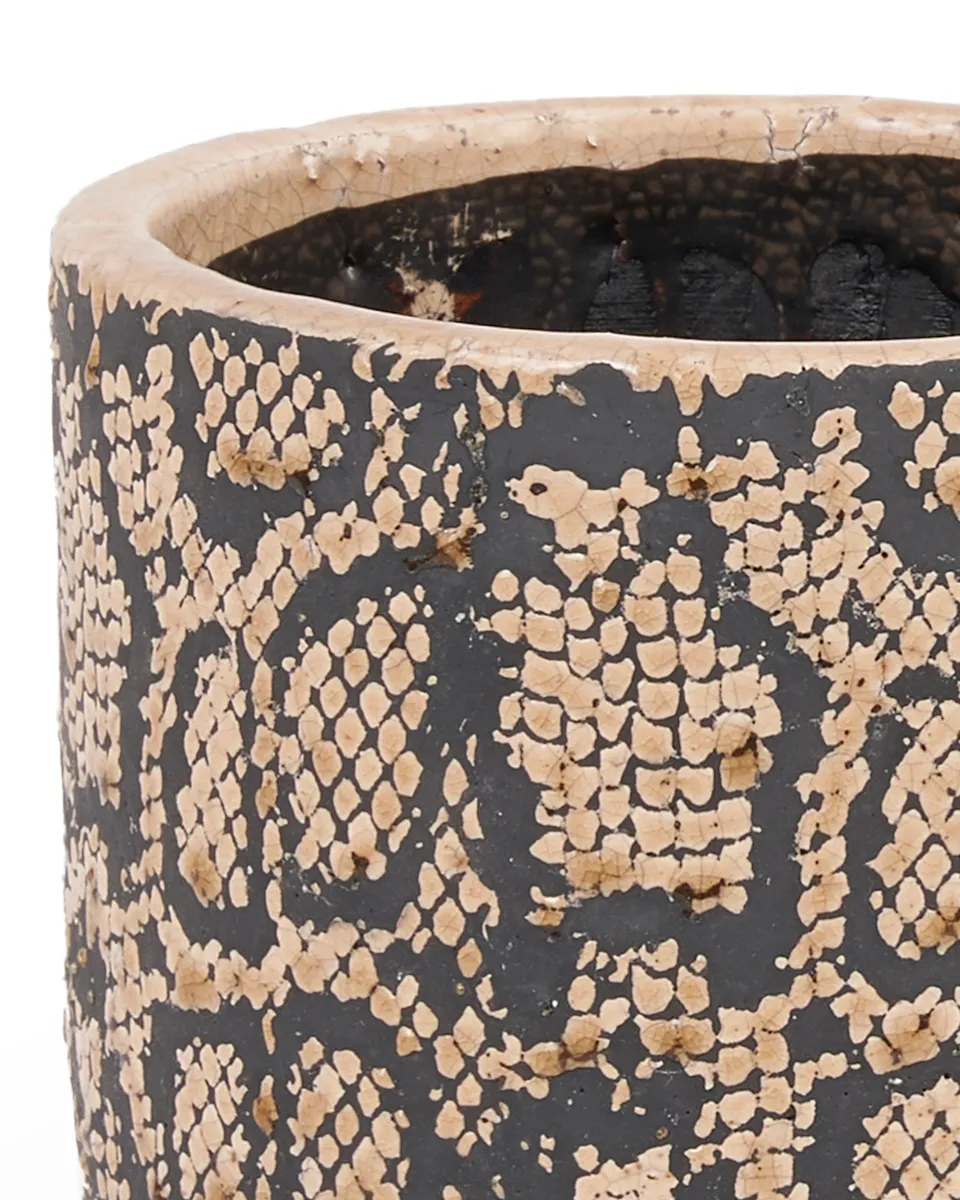 MERRE CREAM CERAMIC POT SNAKE WAVE BORDER M 706650 18X16.5CM copy detailed MERRE CREAM CERAMIC POT SNAKE WAVE BORDER M 706650 18X16.5CM copy detailed