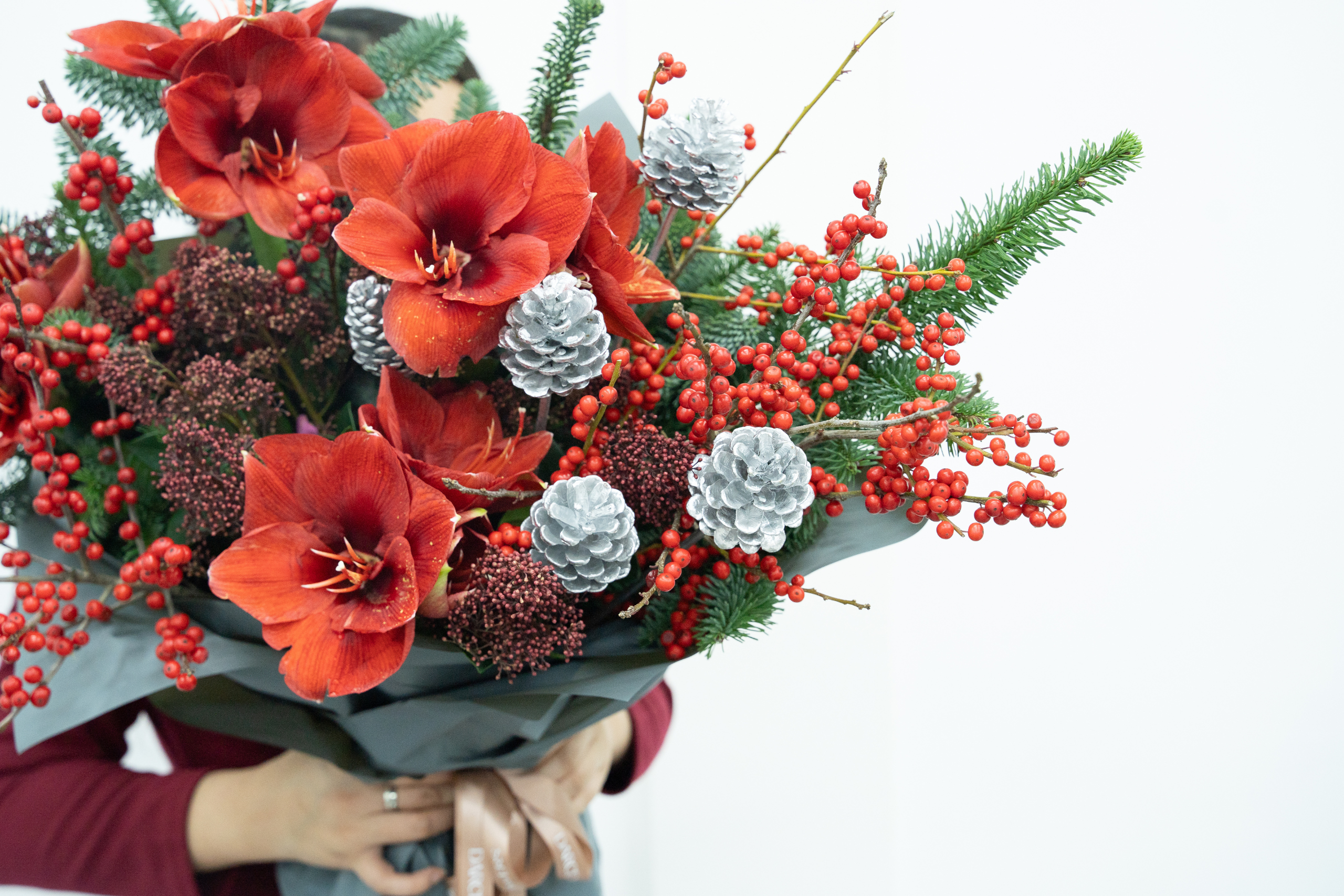 Christmas flower decoration tips