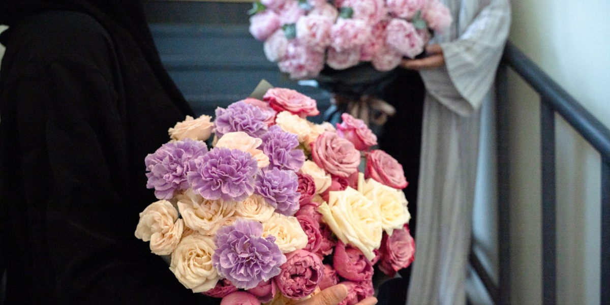 Why Flowers Are the Perfect Gift for Emirati Women’s Day