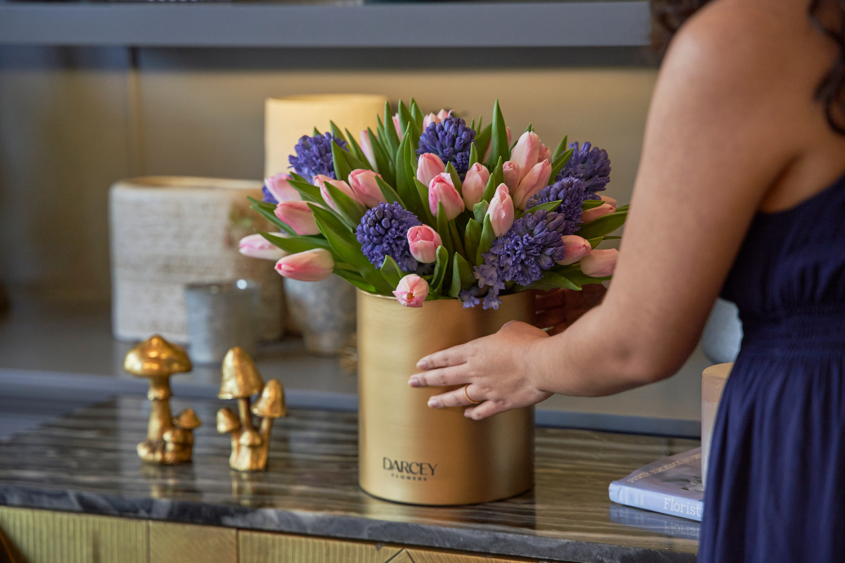 Darcey Flowers Surprise Your Partner For Your Anniversary With Same day Delivery Service in Dubai .png