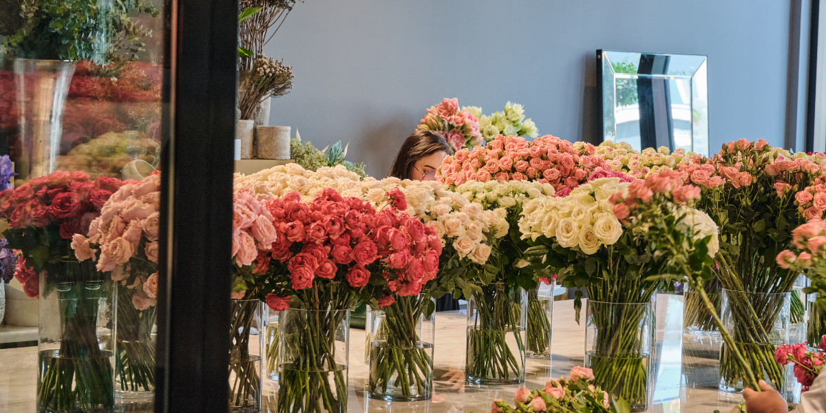 Why Luxury Flower Shops Stand Out in Dubai