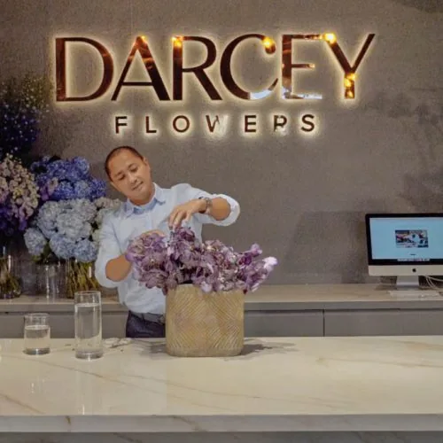 A Collection that Radiates Joy Beyond Flowers 1 1024x683 1