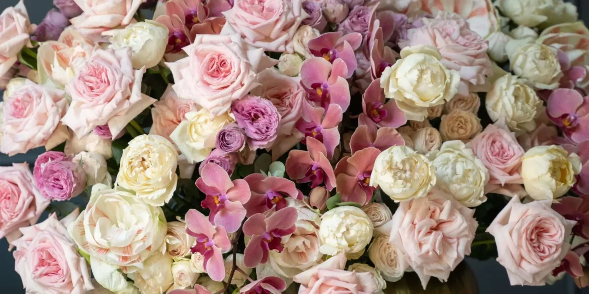 Birthday Flowers Ideas for Her scaled 1 2048x1194 1